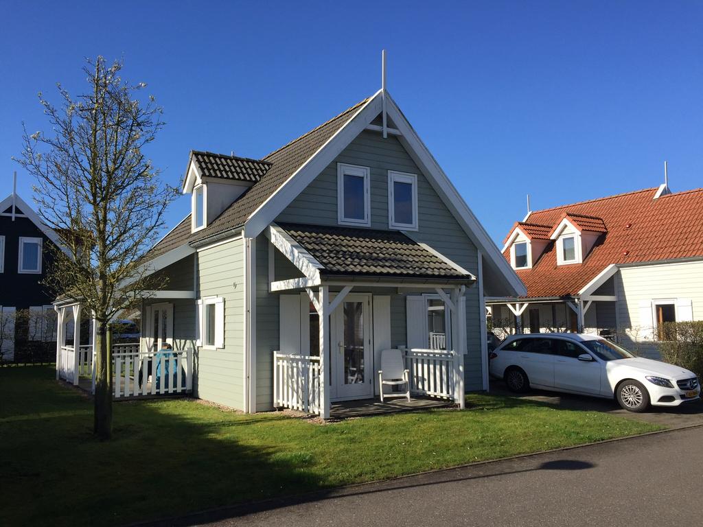 Vakantievilla in Zeeland / vakantiepark Aquadelta, 107 m², Ventes sans courtier