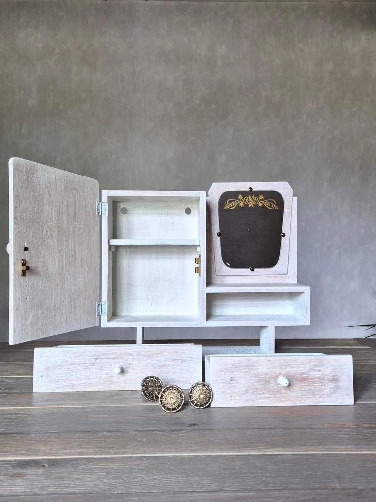 Vintage geceruseerd kammenkastje., Huis en Inrichting, Badkamer | Badkamermeubels, Gebruikt, Spiegelkast, Minder dan 100 cm, Minder dan 50 cm