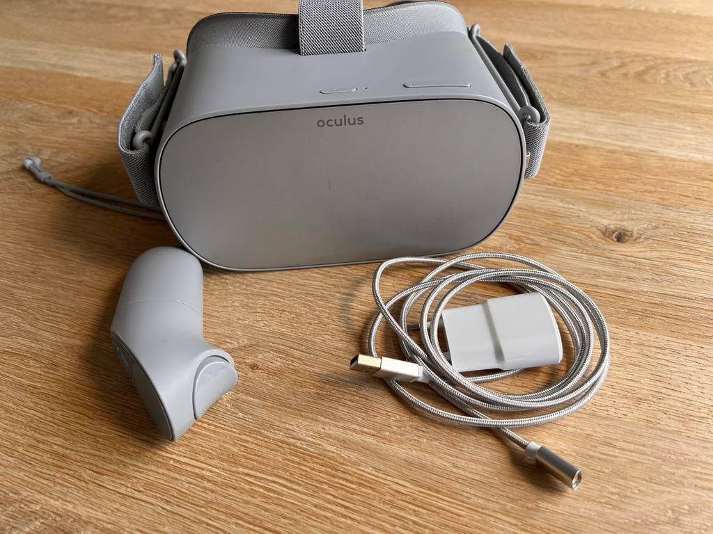 Oculus GO headset, Games en Spelcomputers, Virtual Reality, Ophalen of Verzenden, Zo goed als nieuw, VR-bril