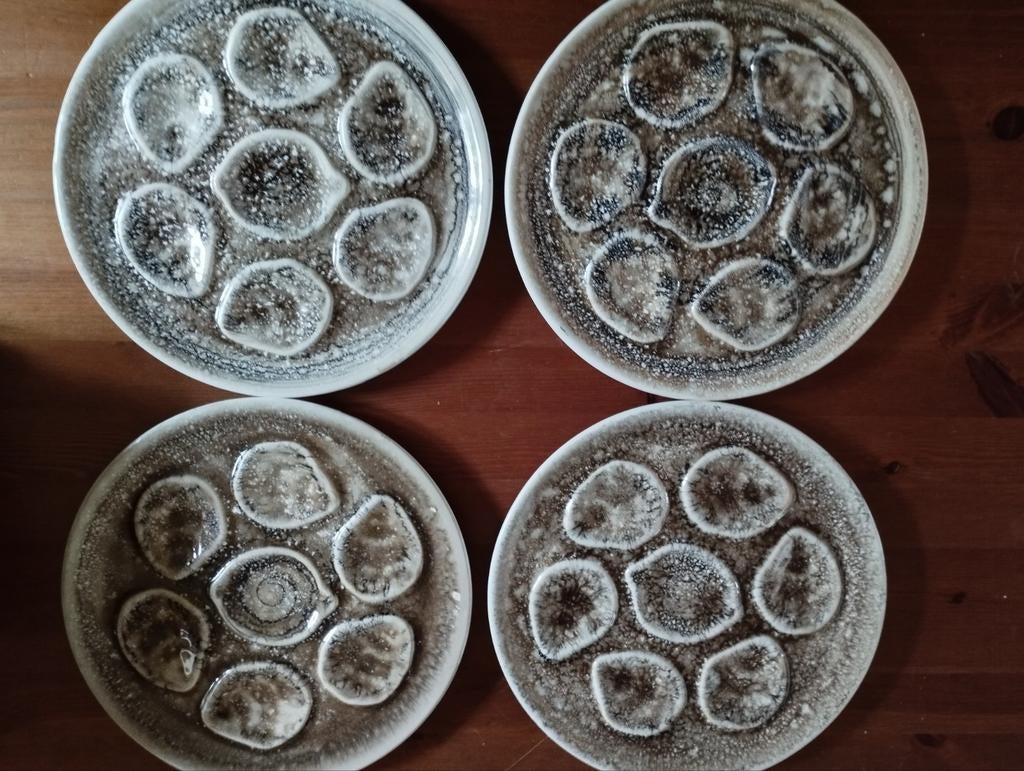 4 assiettes à huîtres, Enlèvement ou Envoi, Comme neuf