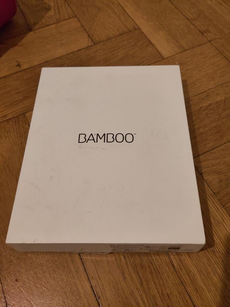 Bamboo folio, Computers en Software, Tekentablets, Ophalen, Nieuw, Bedraad, Wacom