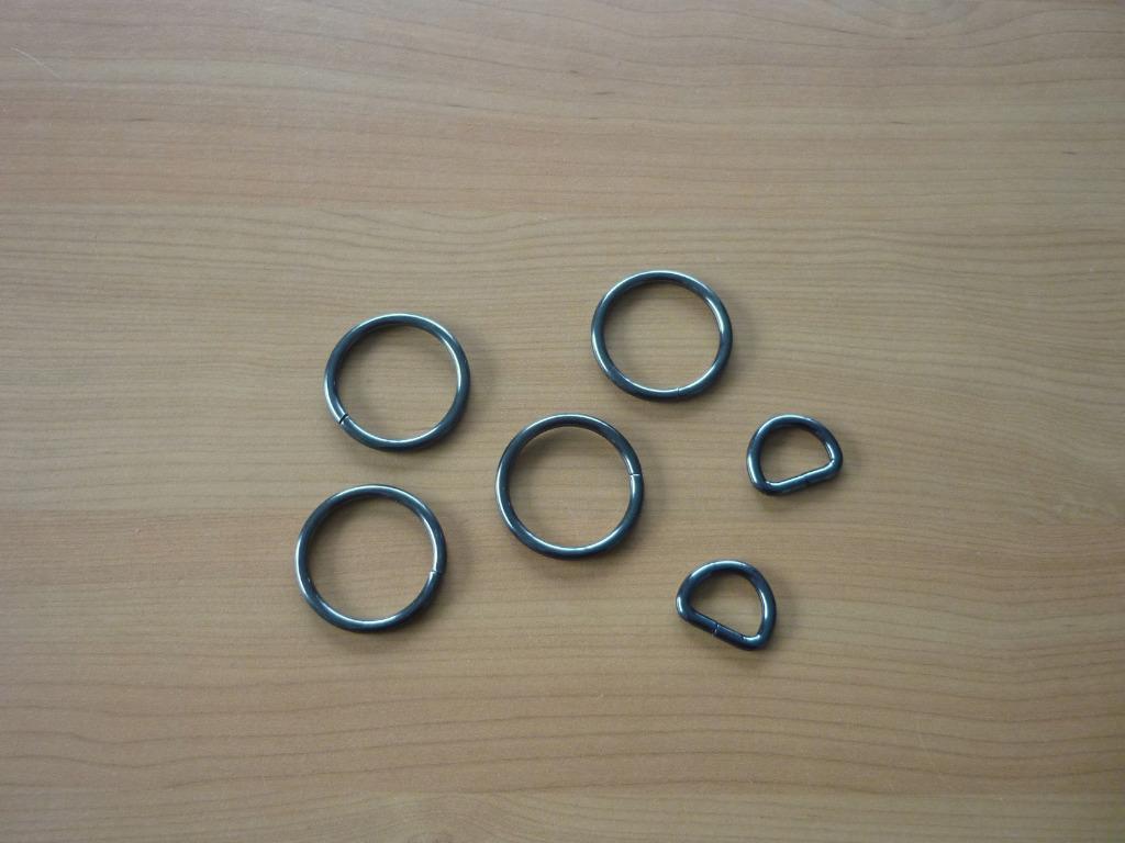 Gratis Lot van gunblack donkergrijze metalen ringen gespen, Hobby en Vrije tijd, Ophalen of Verzenden
