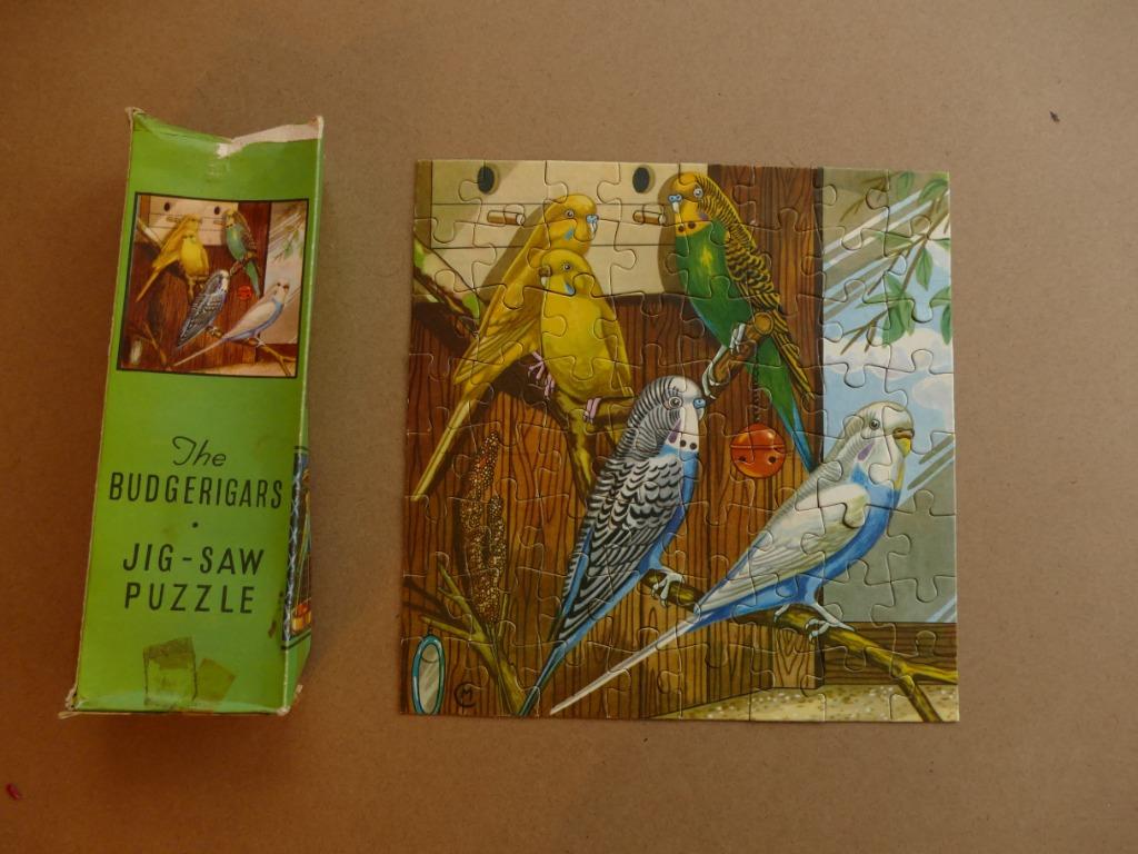 Oude vintage jig-saw puzzle The Budgerigars, Verzamelen, Ophalen of Verzenden, Overige typen