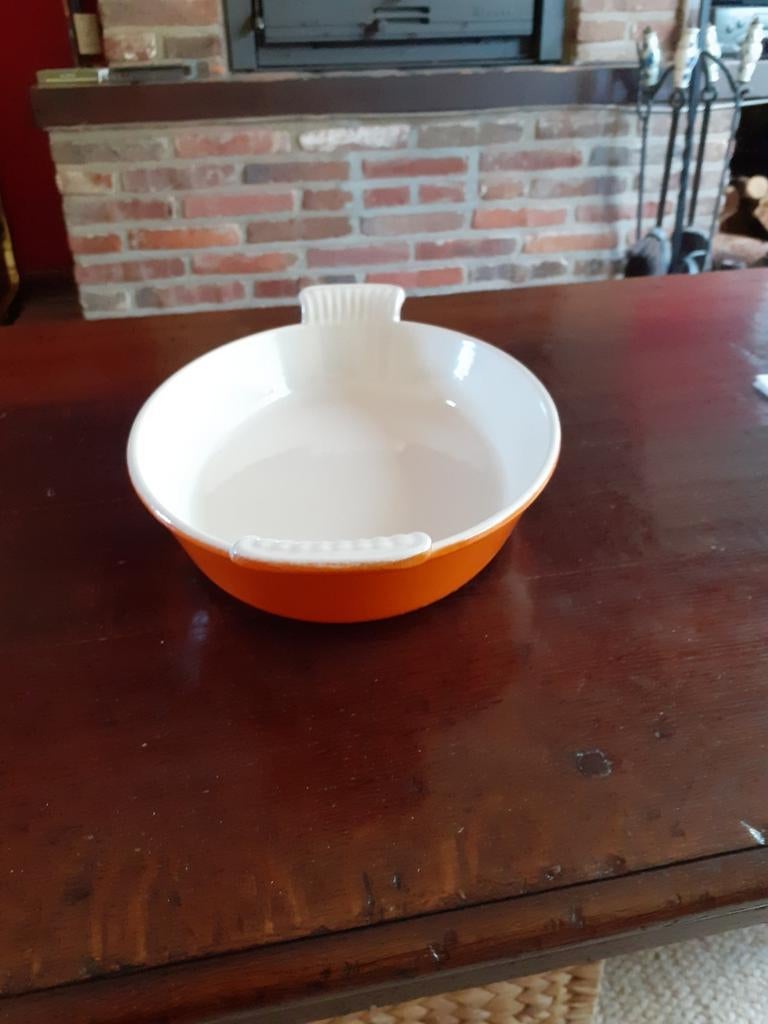 cousances gietijzeren geëmailleerd oranje ovenschotel splint, Enlèvement