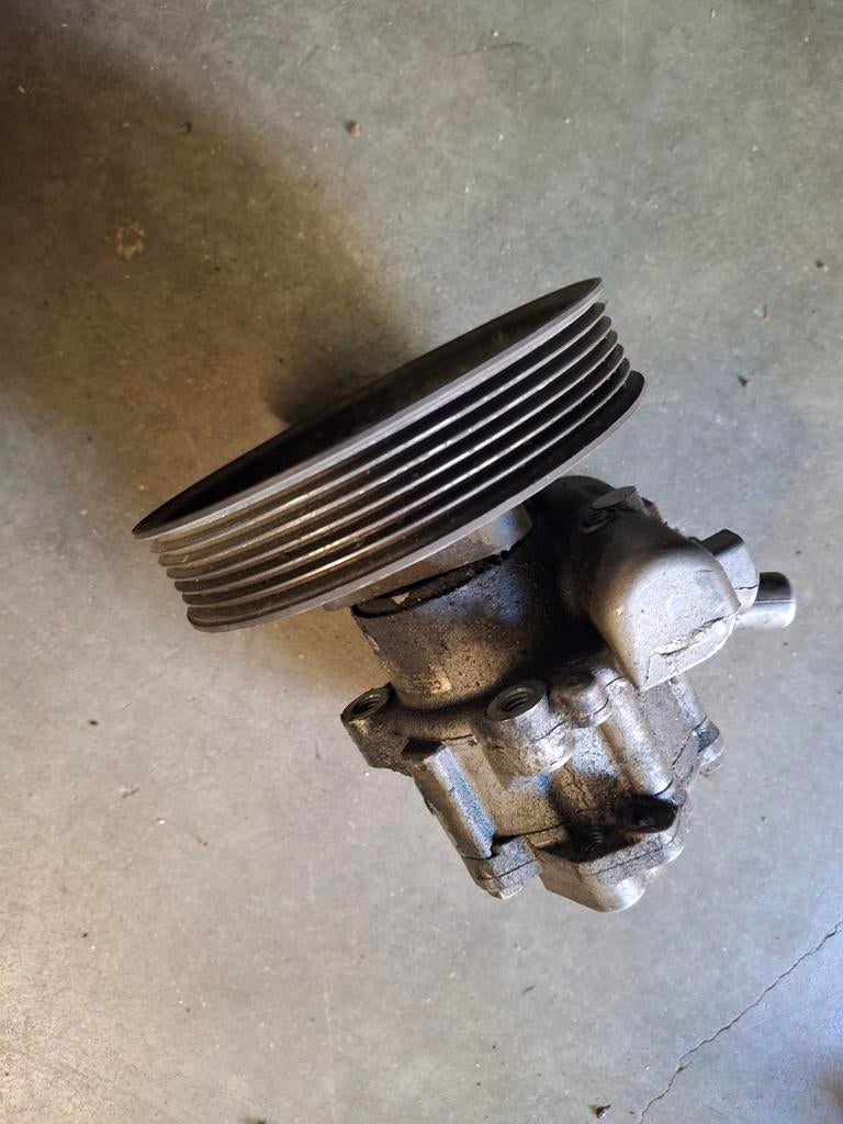Pompe direction assistée Fiat Barchetta ou Fiat Coupé 1.8, Autos : Pièces & Accessoires, Moteurs & Accessoires, Enlèvement ou Envoi