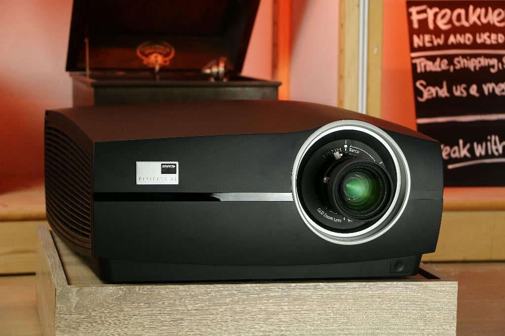 Barco Medea MK2 / MK 2 *VAT/0% beamer. Warranty/Contact us!, Enlèvement ou Envoi, Comme neuf, DLP