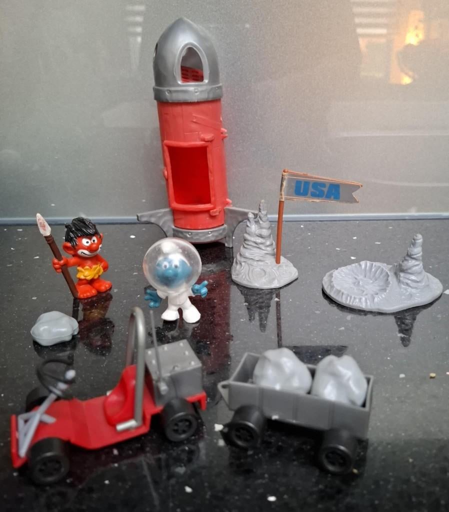 Schtroumpf spatial avec fusées Schtroumpfs et accessoires, Collections, Enlèvement ou Envoi, Utilisé, Autres Schtroumpfs, Autres types