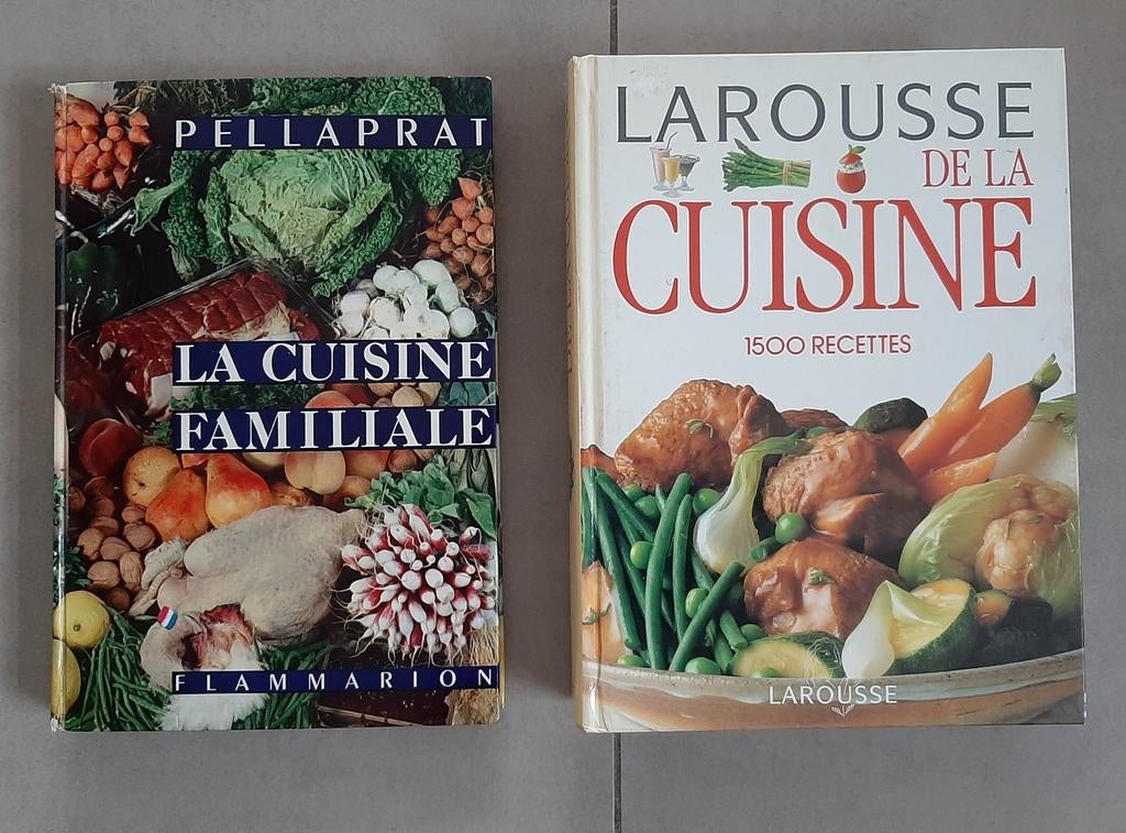 Lot de 2 livres: Larousse de la cuisine et cuisine familiale, Livres, Enlèvement ou Envoi