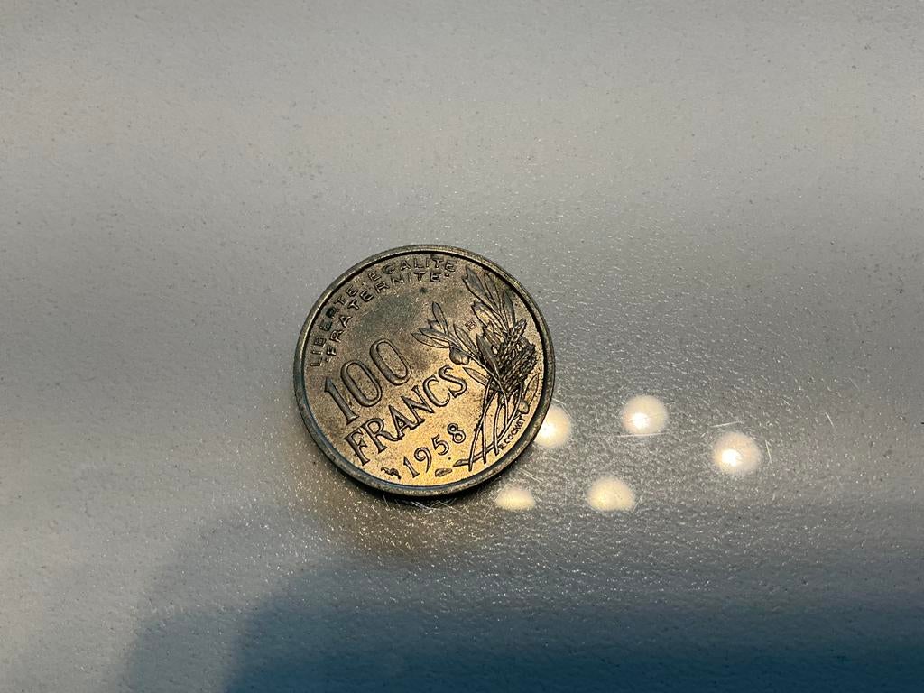 Zoldervondst  munt is een Franse 100 francs munt uit 1958., Enlèvement ou Envoi
