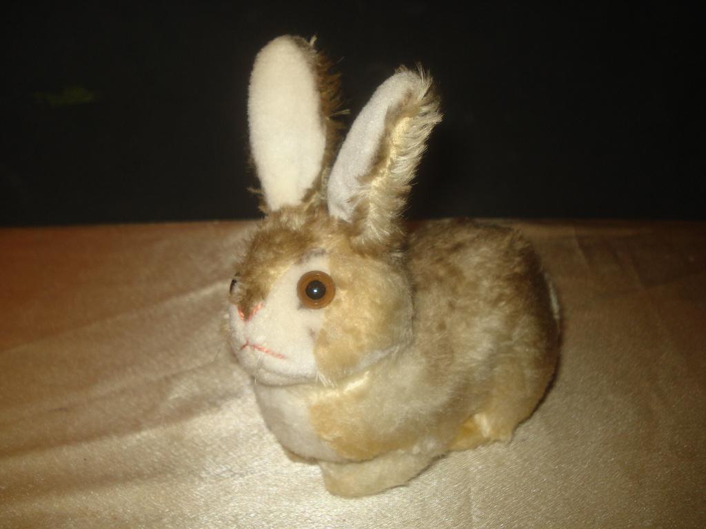 STEIFF Ancien Lapin Pummy 15 x 16 cm An 1960 Très Bon Etat, Enlèvement ou Envoi, Comme neuf, Autres types, Steiff