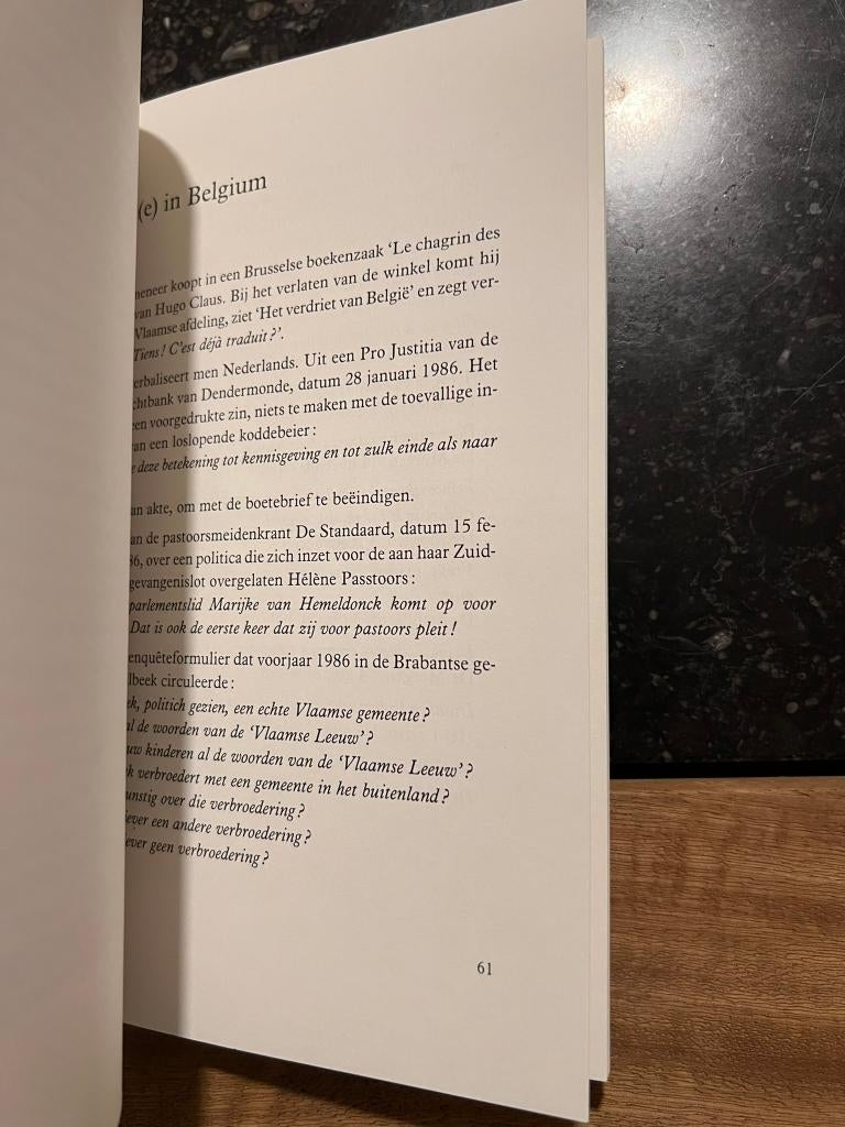 Het Belgisch Domdenken, smaadschrift - Johan Anthierens, Enlèvement ou Envoi, Johan anthierens, Histoires, Utilisé