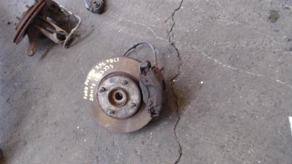 Moyeu avant droit FORD FUSION 1.4 TDCi 50kw 2002-2005, Enlèvement ou Envoi, Utilisé, Ford