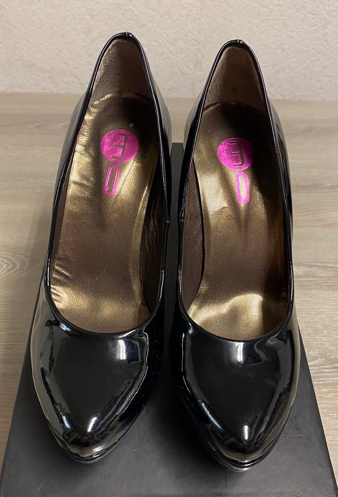 Escarpin neuve, pointure 38, prix : 15€, Vêtements | Femmes, Enlèvement ou Envoi, Neuf, Noir