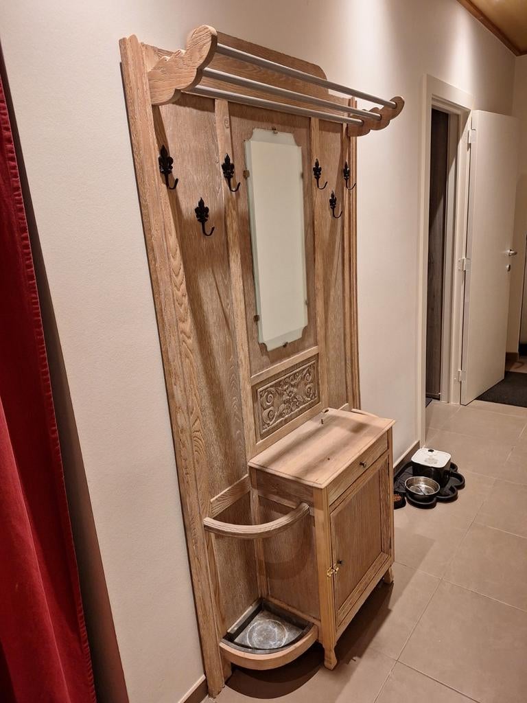 Te koop Antieken Franse eiken Kapstok herdaan, Huis en Inrichting, Ophalen