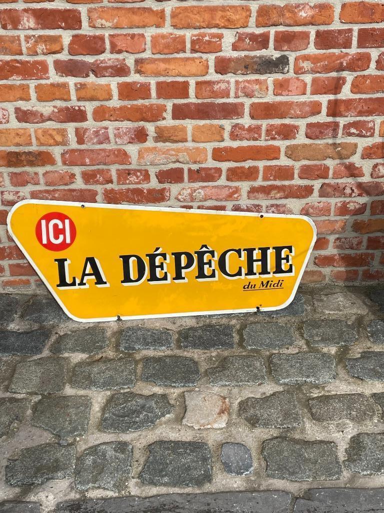 Emaillebord : La Dépêche du Midi, Ophalen, Gebruikt, Reclamebord