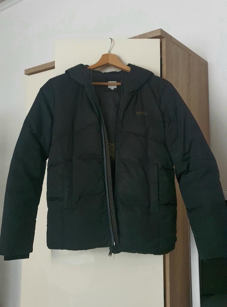 Doudoune Hugo Boss, Enlèvement, Comme neuf, Garçon