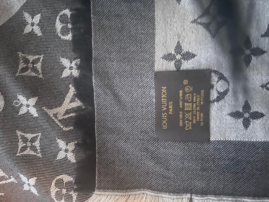 Superbe châle Louis Vuitton, Enlèvement ou Envoi, Comme neuf