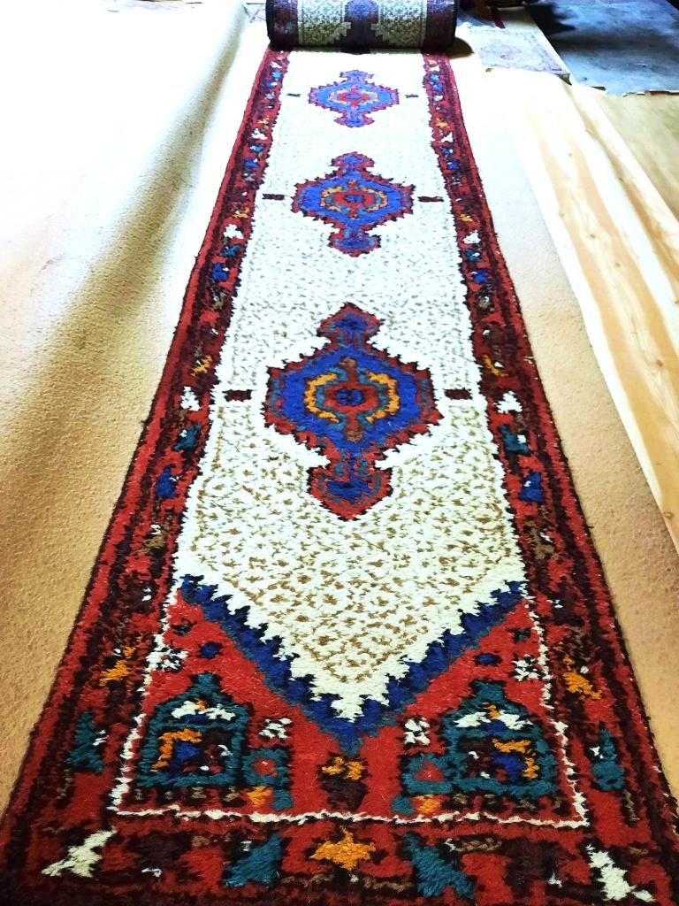 Groot Loper tapijt-700 x 70 cm-Handgeknoopt Uit Koliai- Iran, Ophalen