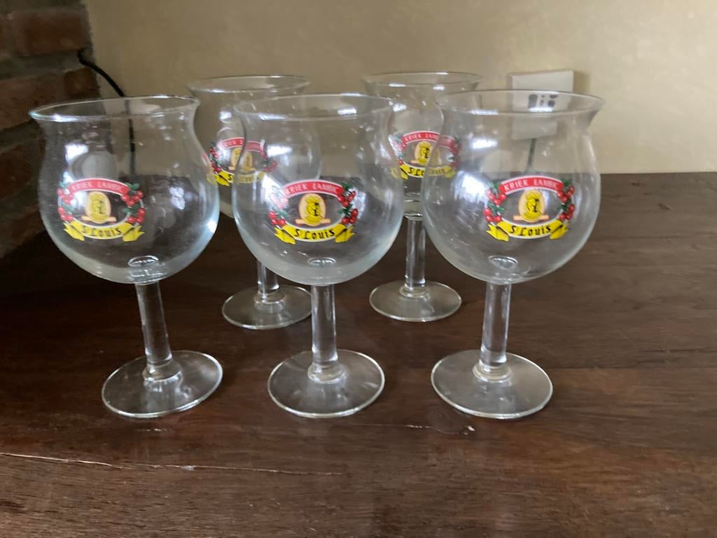 Kriek glazen, Ophalen, Zo goed als nieuw