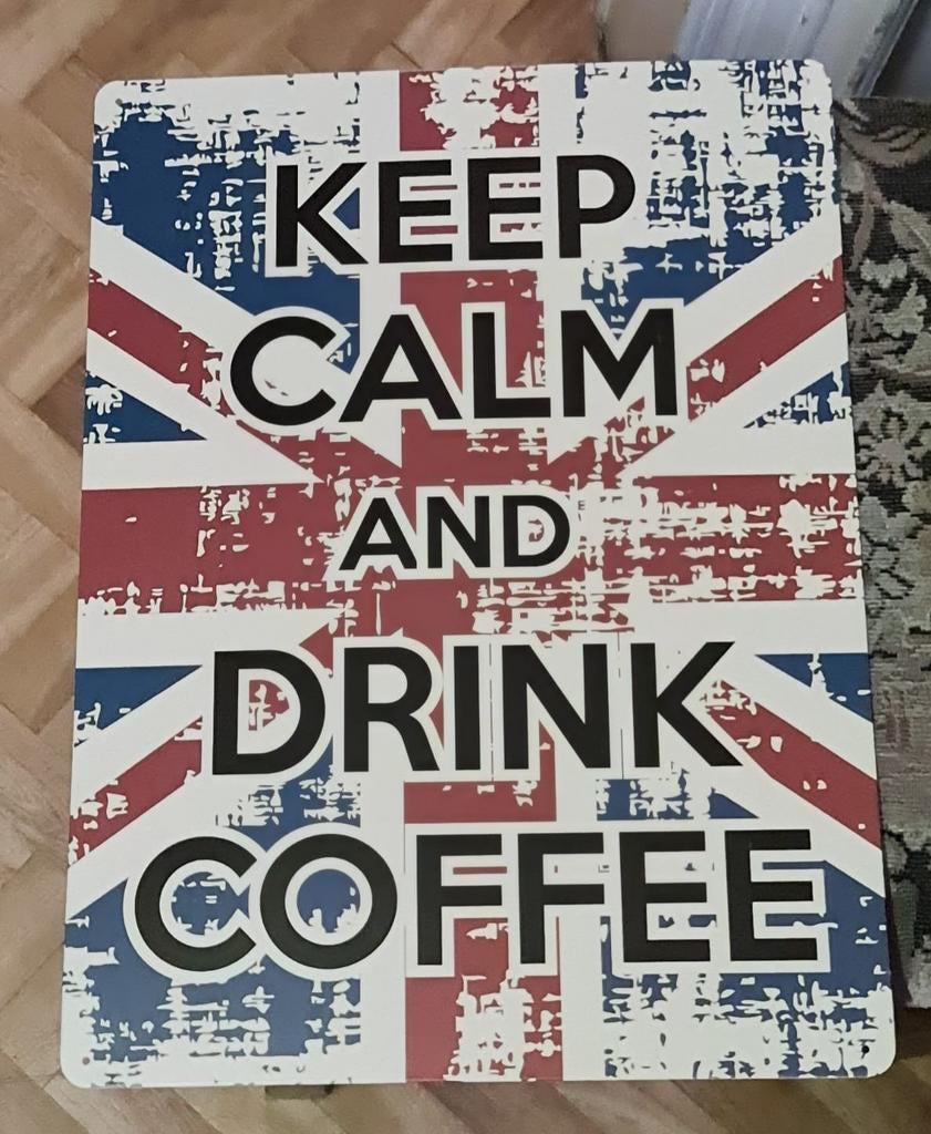 KEEP CALM AND DRINK COFFEE metalen bord
Het arti, Huis en Inrichting, Woonaccessoires | Tekstborden en Spreuken, Zo goed als nieuw