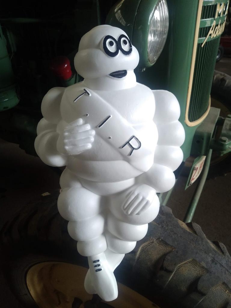 MICHELIN Bibendum T.I.R  47cm., Verzamelen, Merken en Reclamevoorwerpen, Ophalen of Verzenden, Gebruikt, Reclamebord