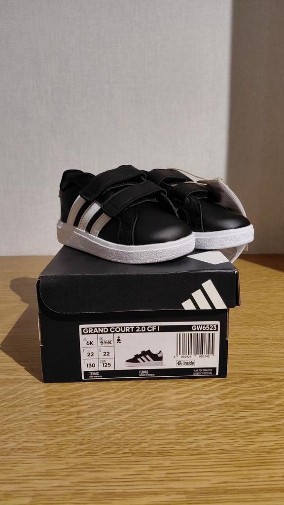 Adidas babyschoenen zwart, Kinderen en Baby's, Babykleding | Schoentjes en Sokjes, Adidas, Schoentjes, Nieuw, Ophalen of Verzenden