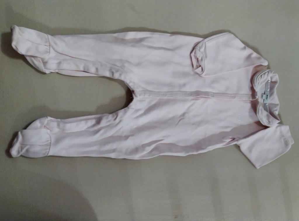 Hugo Boss kruippakje 74cm, Kinderen en Baby's, Ophalen, Meisje, Zo goed als nieuw, Hugo Boss