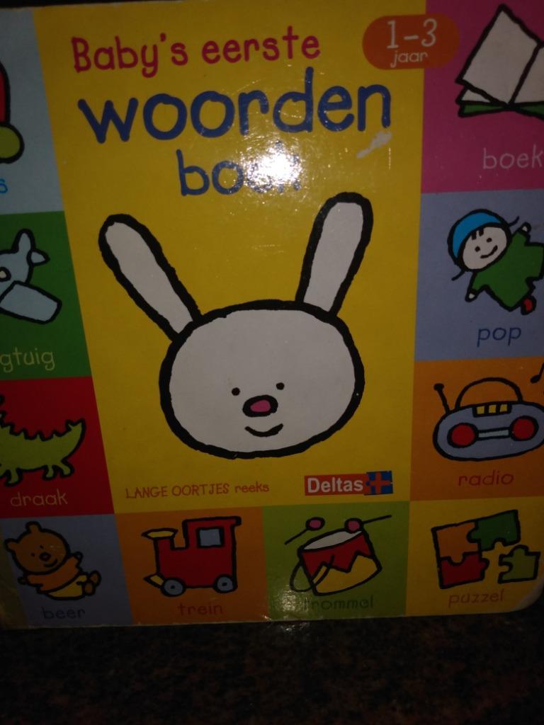 Baby's eerste woordenboek, Boeken, Ophalen, Gelezen, Uitklap-, Voel- of Ontdekboek, 1 tot 2 jaar