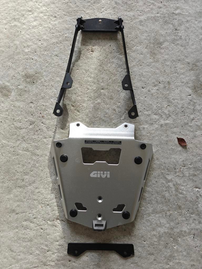 BMW R1200/1250 GS(A) givi topcase plateau, Motoren, Ophalen