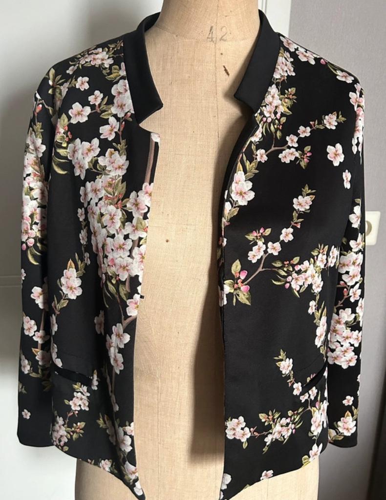 Bomber jack met bloemen van Giovane, Kleding | Dames, Verzenden, Maat 36 (S)