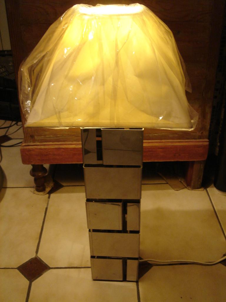 SUPERBE LAMPE VINTAGE ANNÉES 70, Enlèvement