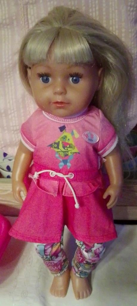 Baby born Pop Carla - 43 cm zus van Emma, Kinderen en Baby's, Speelgoed | Poppen, Ophalen of Verzenden, Zo goed als nieuw