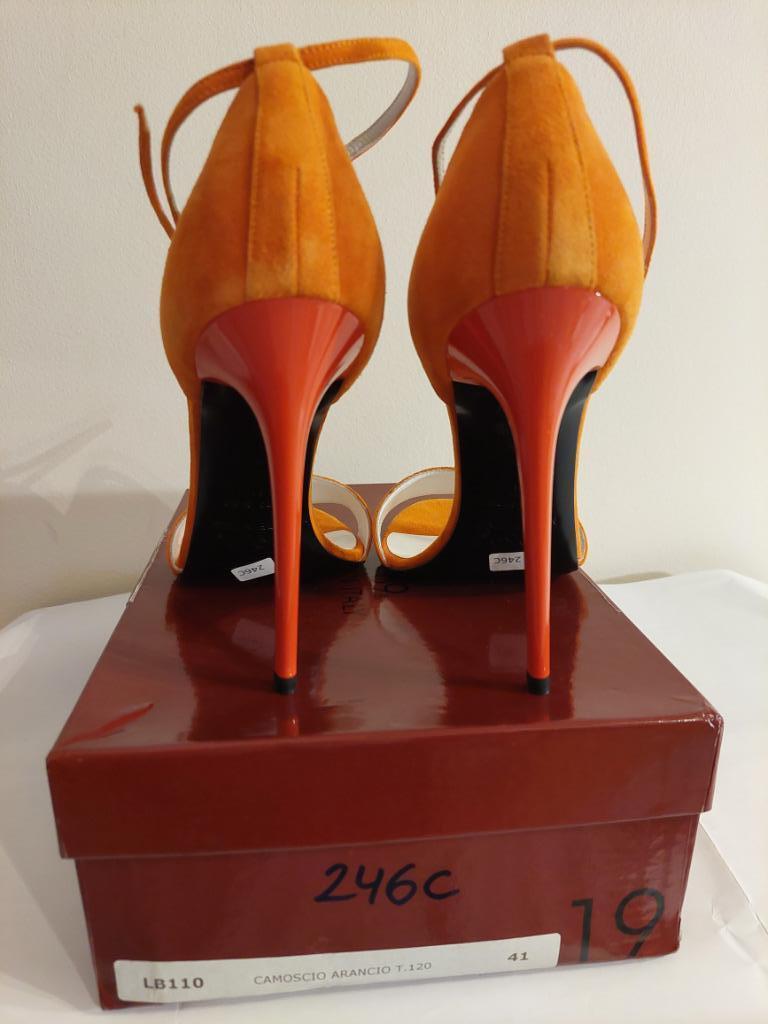 246C* 1969 sexy oranje volledig lederen sandalen met hoge ha, Kleding | Dames, Pumps, Verzenden, Nieuw, Oranje