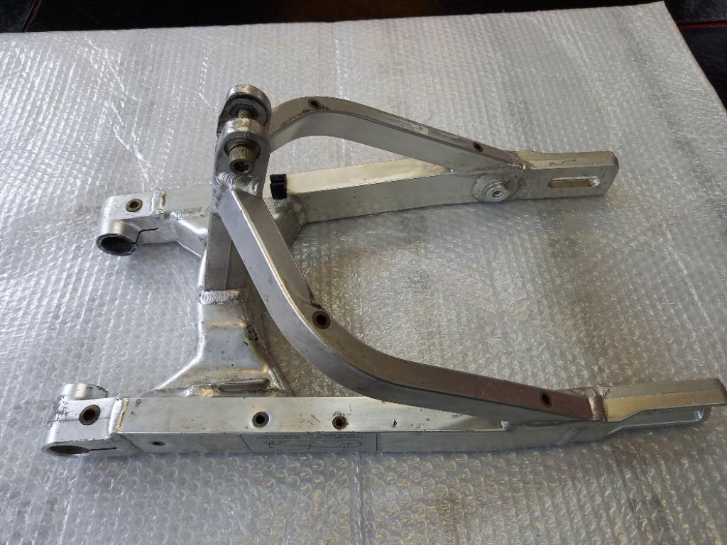 BRAS OSCILLANT POUR DUCATI 750- 900 SUPERSPORT 1991, Motos, Enlèvement ou Envoi, Ducati