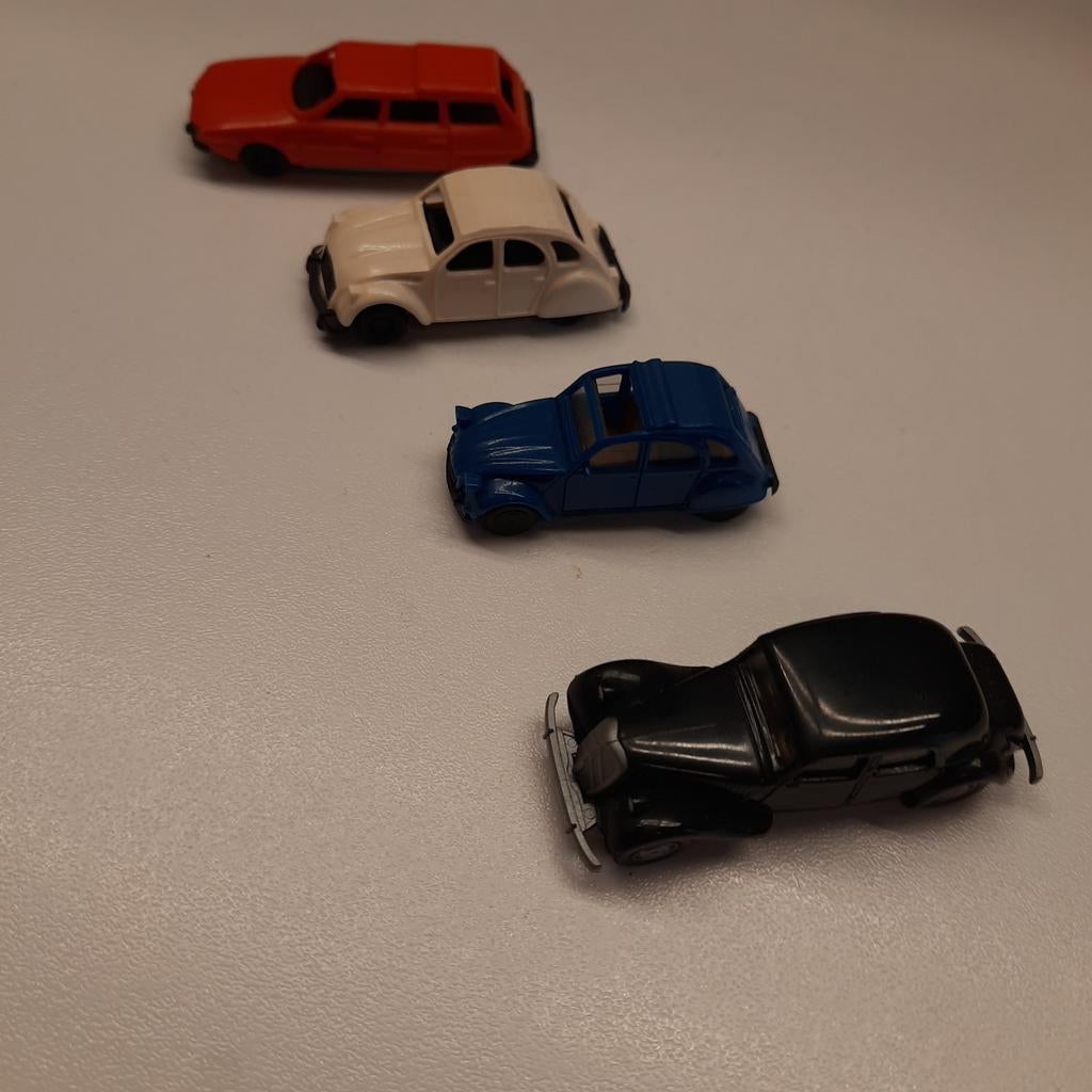 4 mini-voitures CITROËN à l'échelle HO. Rétro. Fabriqué en A, Enlèvement, Comme neuf, Voiture, Wiking