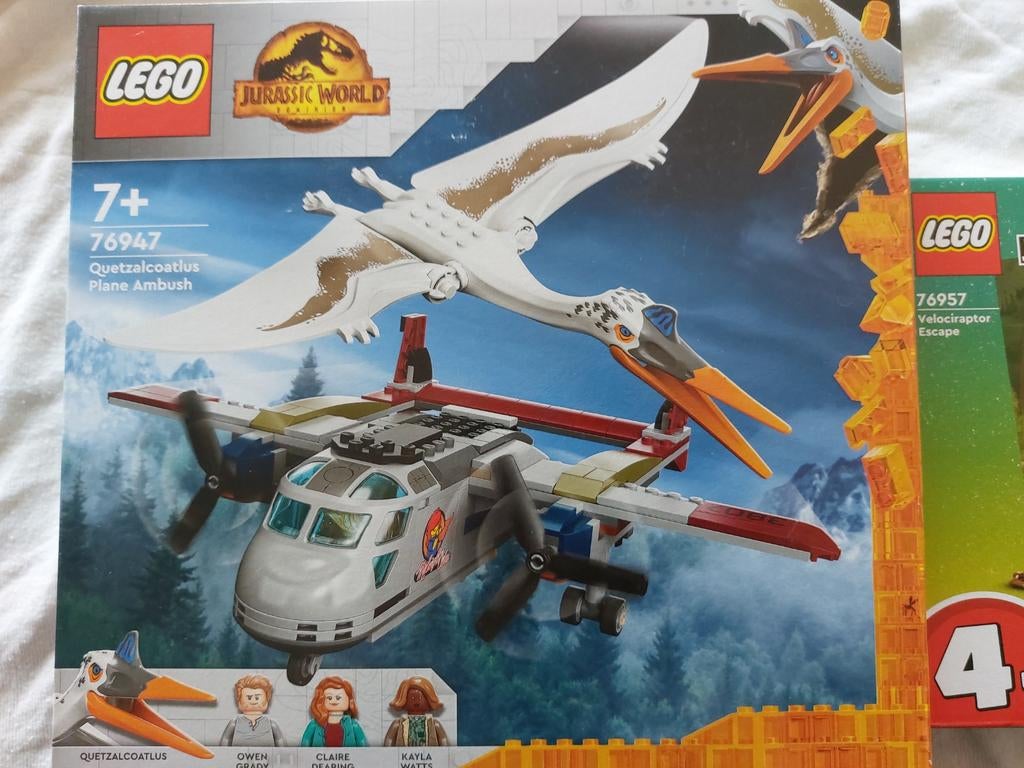 Jurassic World  2 dozen, Ophalen of Verzenden