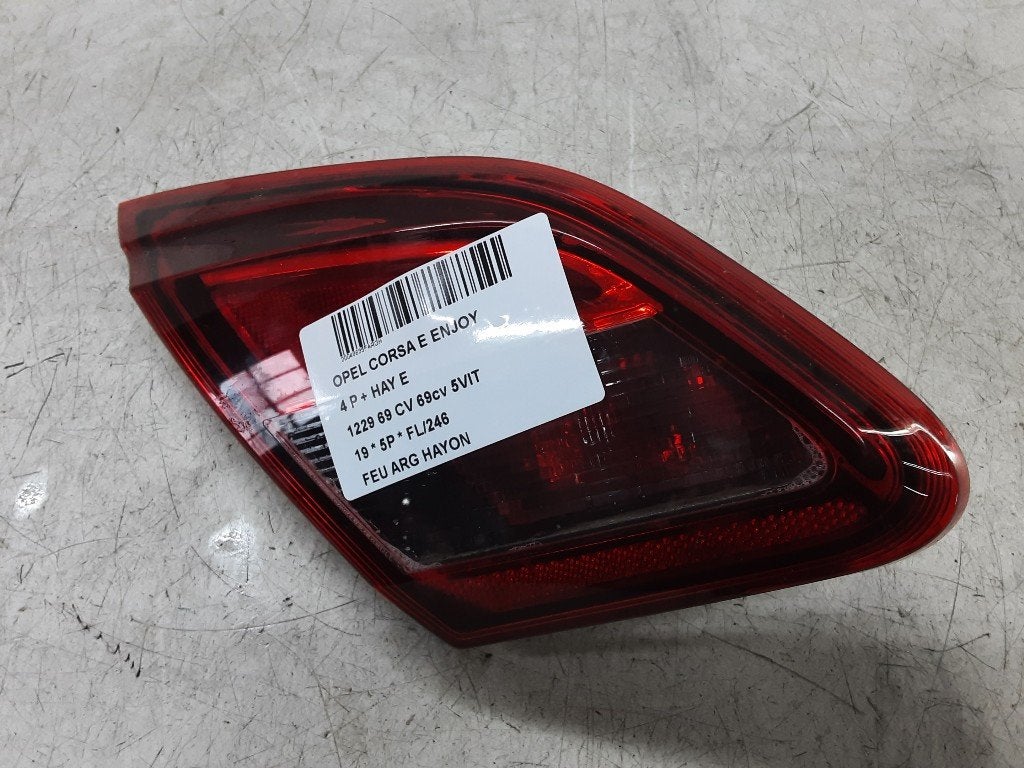 ACHTERLICHT LINKS ACHTERKLEP Opel Corsa E (39012623), Gebruikt, Rue de l'Espoir 34 34
4030  GRIVEGNÉE, BE, Info@Collignon.be, Opel