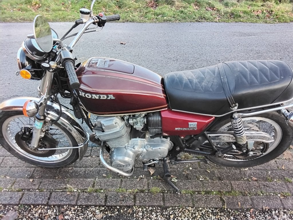 Honda automaat 750cc. Cb750, Niet ingevuld, Niet ingevuld, Niet ingevuld