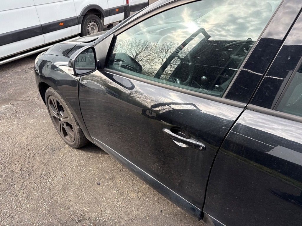 PORTE AVANT GAUCHE Megane III Grandtour (KZ) (|801016886R|), Autos : Pièces & Accessoires, Renault, Utilisé, Peter-Huppertz-Straße 5
51063  Köln, DE