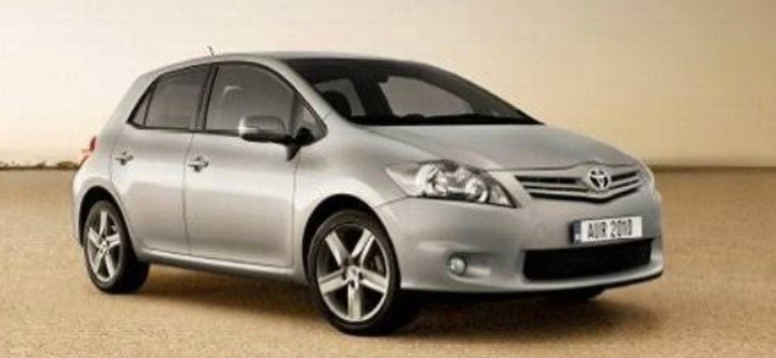 Toyota auris 1300cc
Type
E15UT(a)
Variante
NRE158(H)
Version, Enlèvement ou Envoi