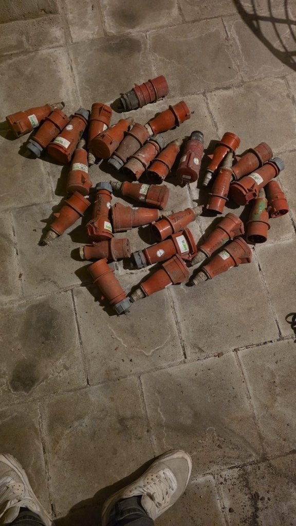 29 drijfkracht stekkers KOOPJE!!!!!!!!, Doe-het-zelf en Bouw, Ophalen, Gebruikt, Stekker