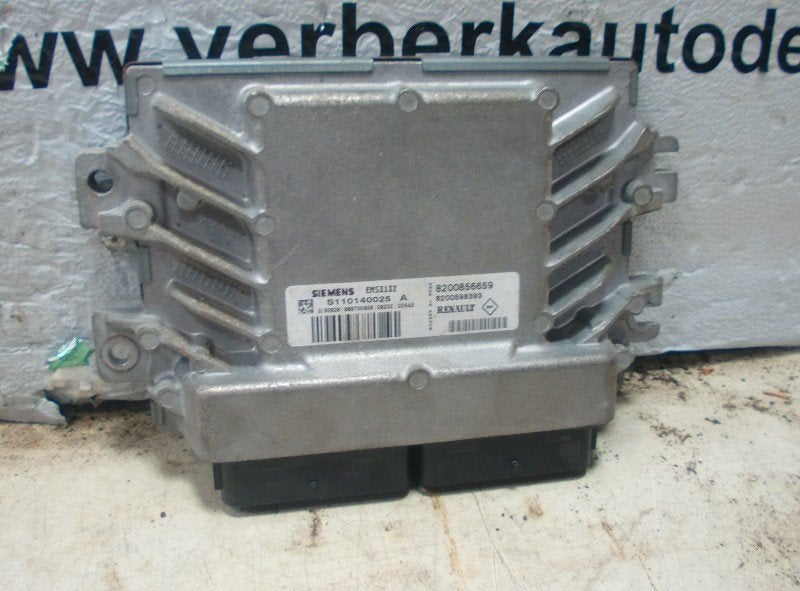COMPUTER MOTOR Dacia Sandero I (BS) (8200856659), Dacia, Gebruikt, Renault Deutschland AG, Peter-Huppertz-Straße 5
51063  Köln, DE