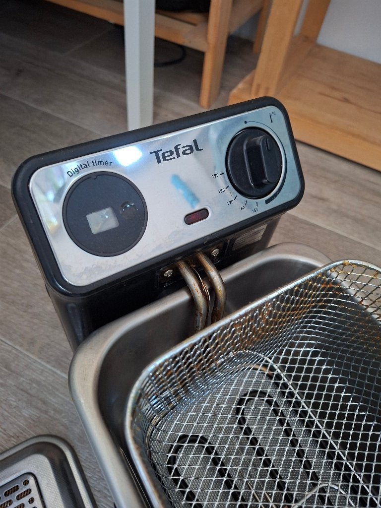 Friteuse Tefal 4 litres, Elektronische apparatuur, Frituurpannen, 4 liter of meer, Ophalen, Zo goed als nieuw