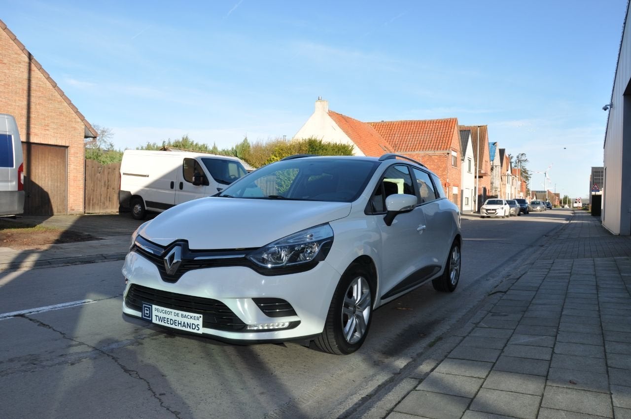Renault Clio Clio Grand Tour * Bose energy * Limited, Auto's, Voorwielaandrijving, Stof, Gebruikt, Euro 6