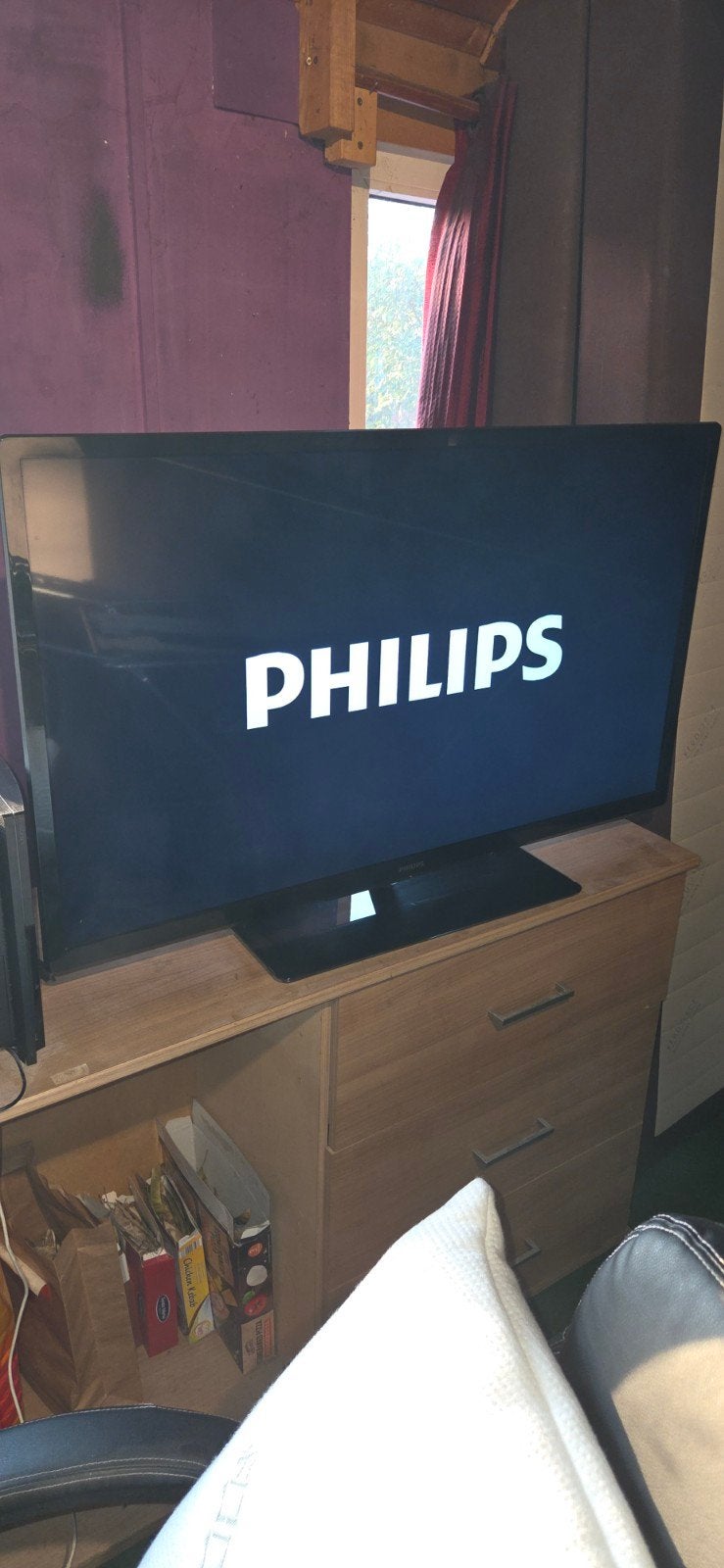 42 inch Philips tv, Enlèvement
