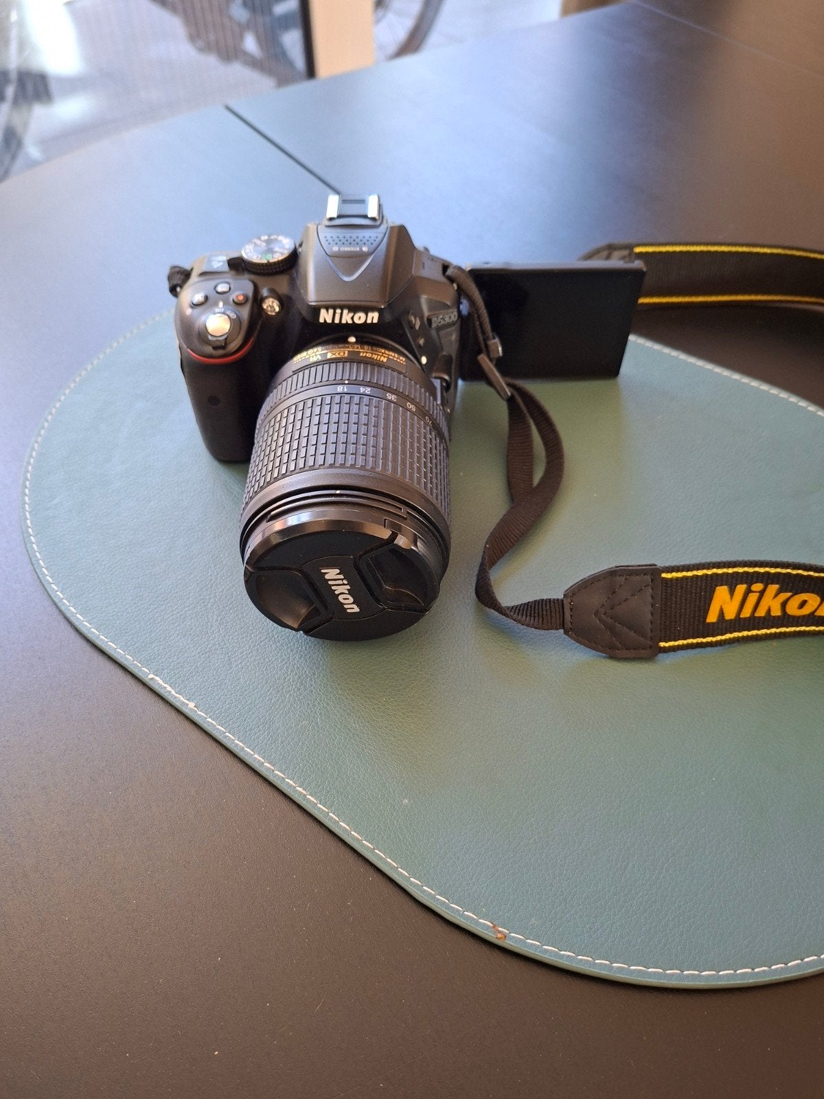 Nikon D 5300 met lens, Audio, Tv en Foto, Ophalen, Zo goed als nieuw, Cameratas, Nikon