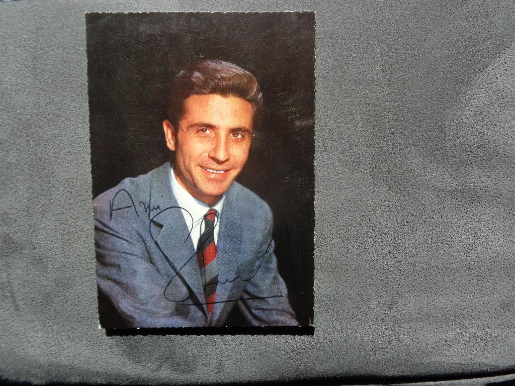 Oude Gilbert Bécaud kleurenfoto + toewijding, Ophalen