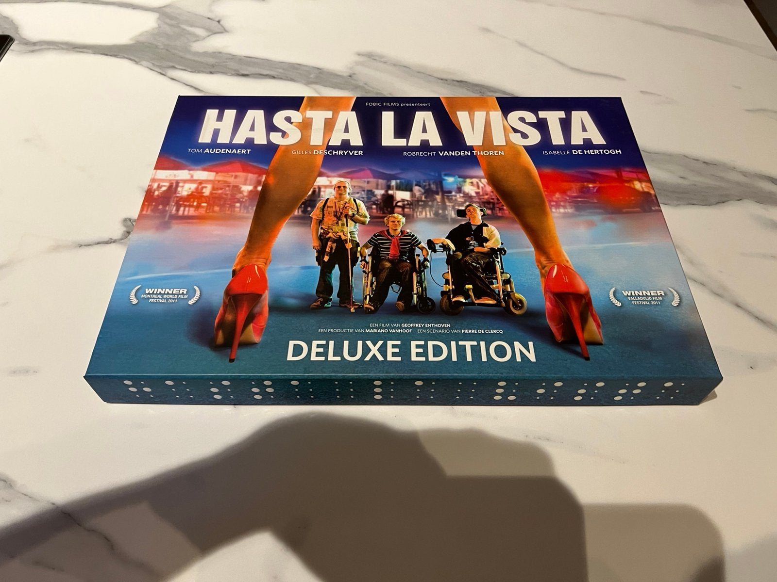Limited Edition Hasta La Vista nieuw, CD & DVD, DVD | Autres DVD, Enlèvement, Neuf, dans son emballage