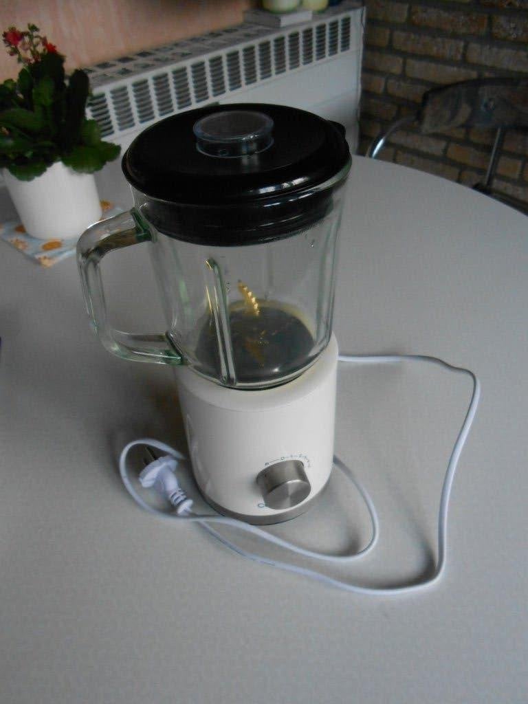 blender 2 glazen titanium power Cecotec 800ml model: 04048, Elektronische apparatuur, Ophalen of Verzenden, Gebruikt, Blender