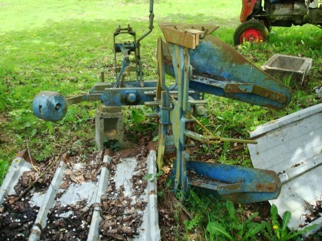 ploeg hert en paardenploeg, Ophalen, Akkerbouw, Grondbewerking